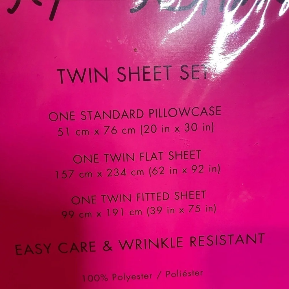 NWT Betsey Johnson Love Lips Twin Sheet Set Red White Kiss Print Dorm Bedding